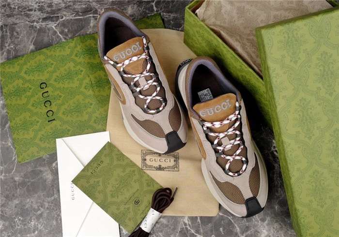GUCCI RUN LACE-UP SNEAKERS – GCC289