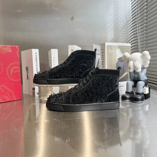 Christian Louboutin High-Top Sneaker – CLS069