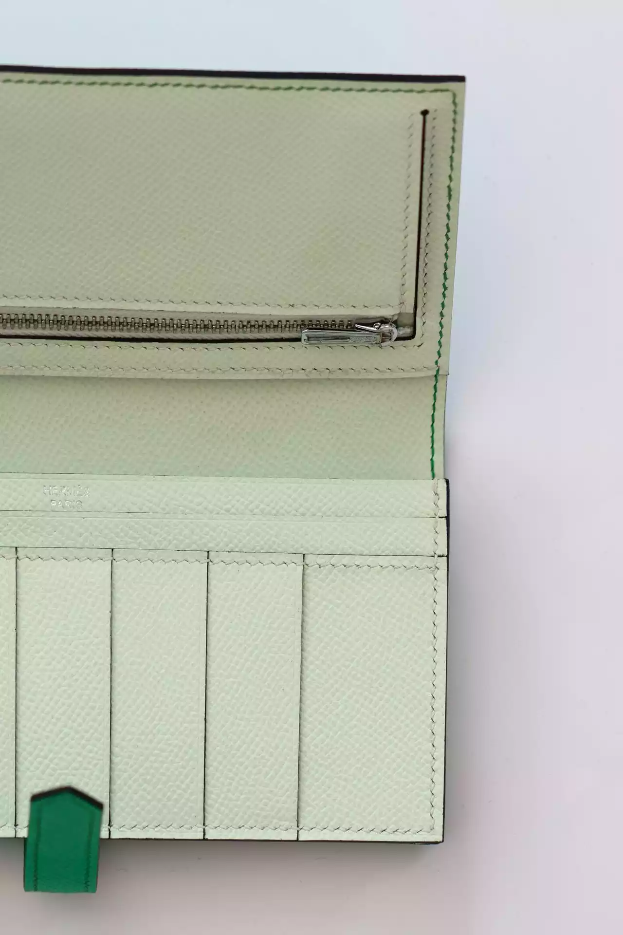 Hermes Bearn Verso Long Wallet in Vert Comics Epsom Calfskin – HW146