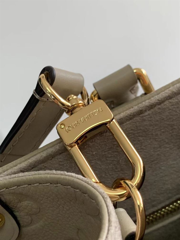 LOUIS VUITTON ONTHEGO PM MONOGRAM EMPREINTE – LW034