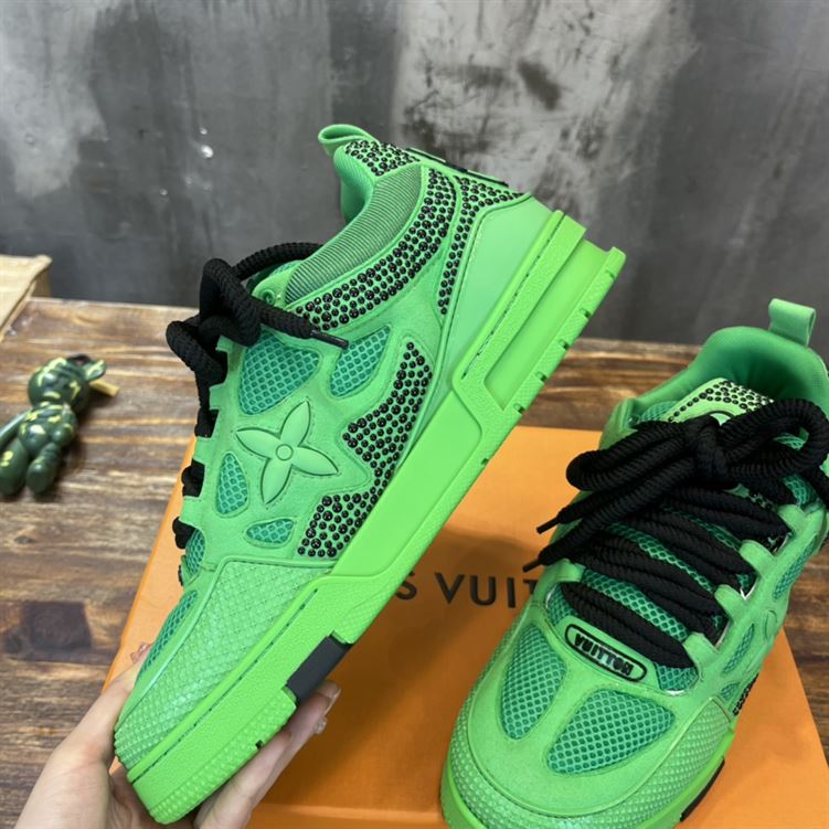 LOUIS VUITTON LVSK8 SNEAKER – LVS077