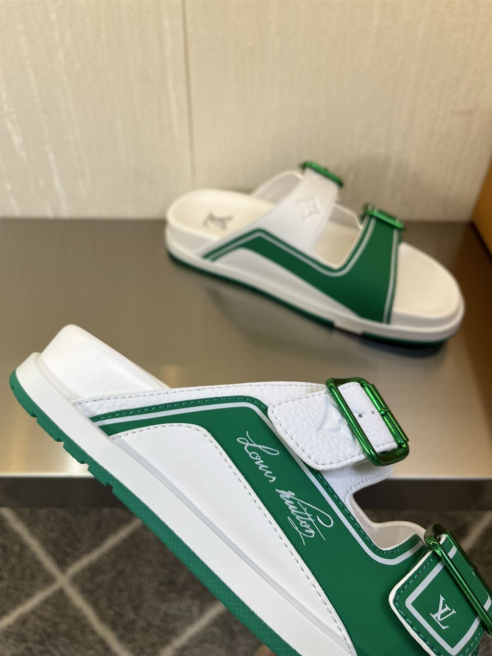 LOUIS VUITTON LV TRAINER MULES – LVSD023