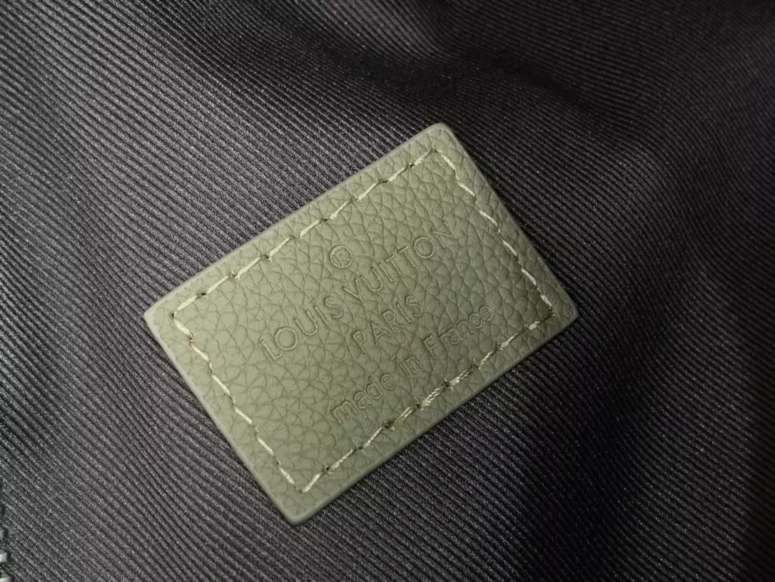 Louis Vuitton Duo Slingbag Olive Green Monogram Shadow – LW152