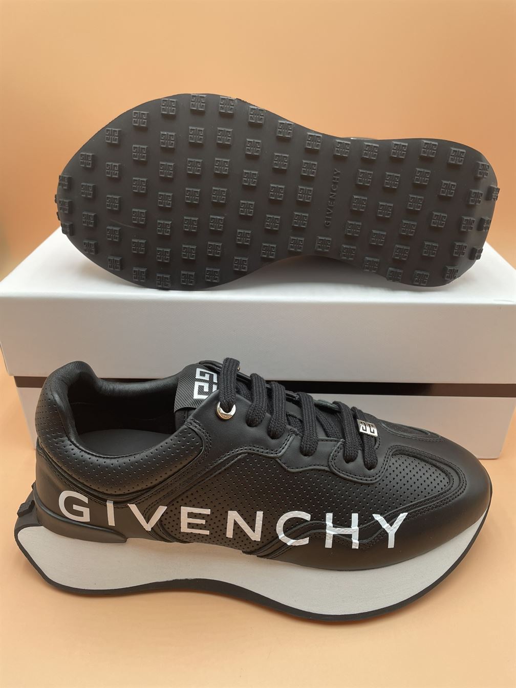 GIVENCHY RUNNER SNEAKERS IN PERFORATED LEATHER – GVC003