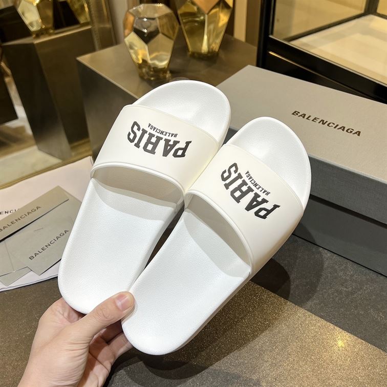 BALENCIAGA CITIES PARIS POOL SLIDE SANDAL – BBD007