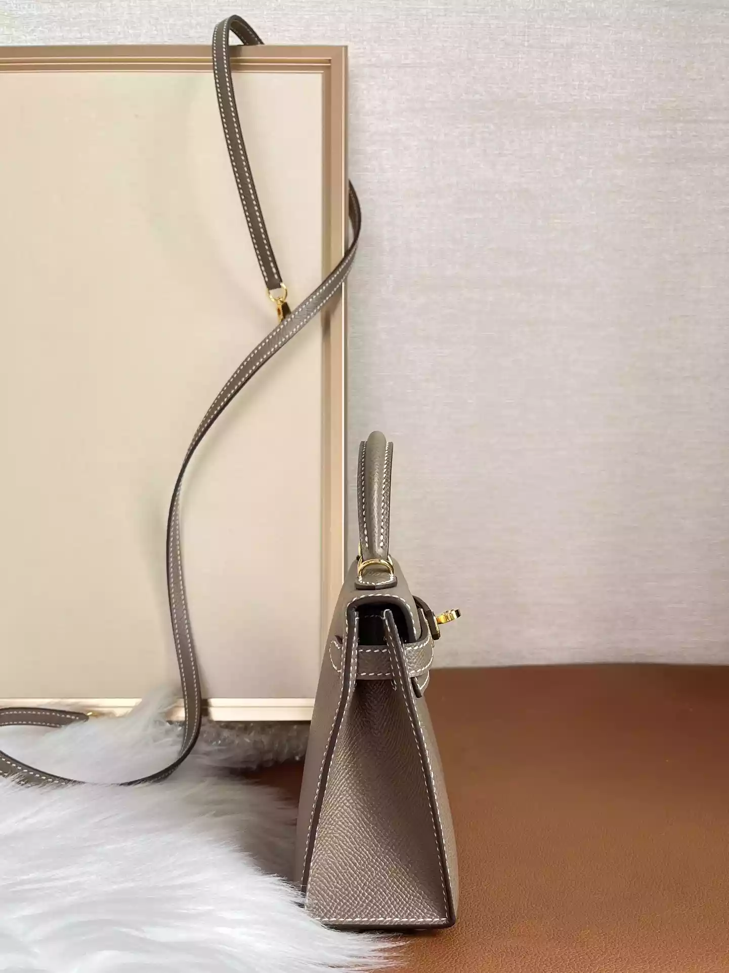 Hermes Mini Kelly 20 In Etoupe Epsom With Gold Hardware – HW192