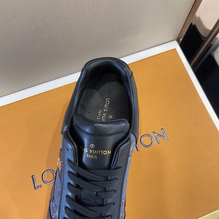 LOUIS VUITTON RUN AWAY SNEAKERS – LVS009