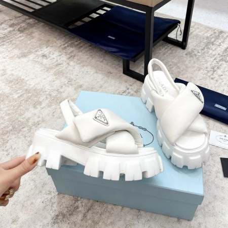 PRADA MONOLITH PADDED SANDALS IN WHITE NAPPA LEATHER – PSD018