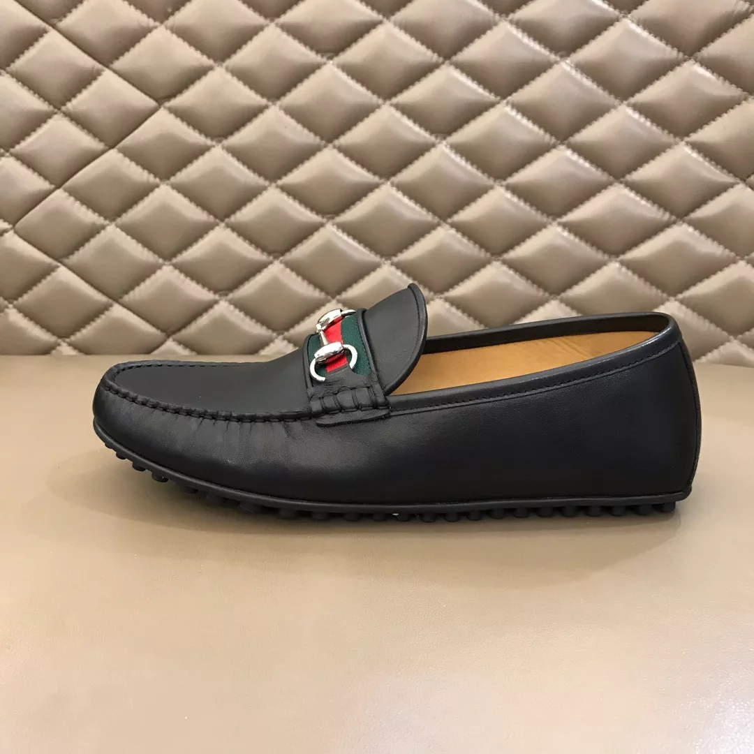 LEATHER DRIVER WITH WEB – GL119