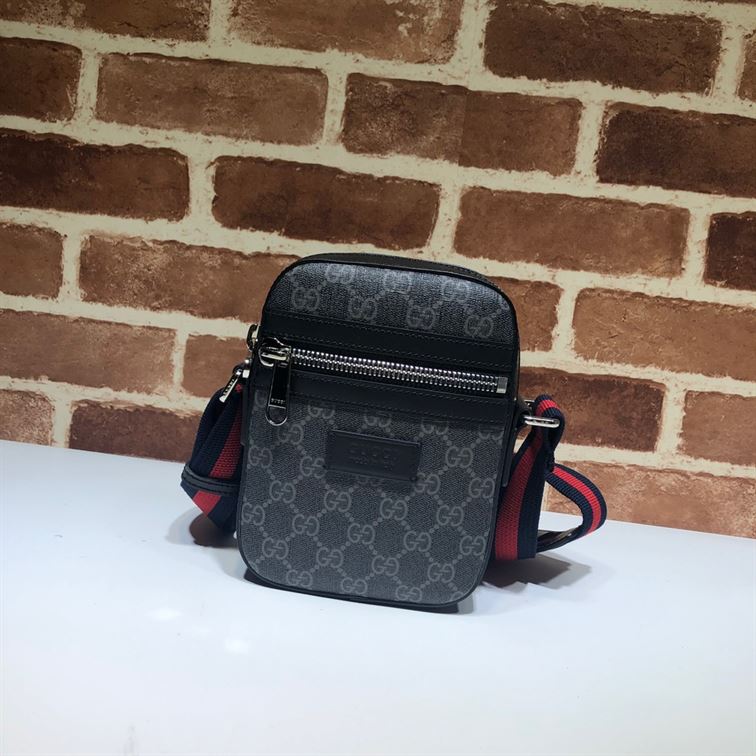 GUCCI GG BLACK MESSENGER – BG031