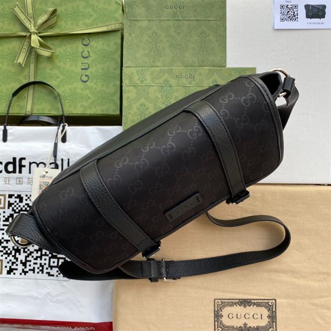 GUCCI GG GUCCISSIMA BLACK NYLON MESSENGER BAG – BG049