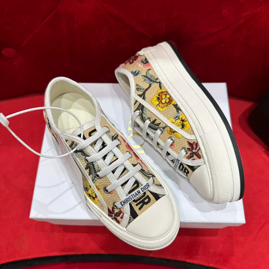 WALK’N’DIOR PLATFORM SNEAKER – DO0191