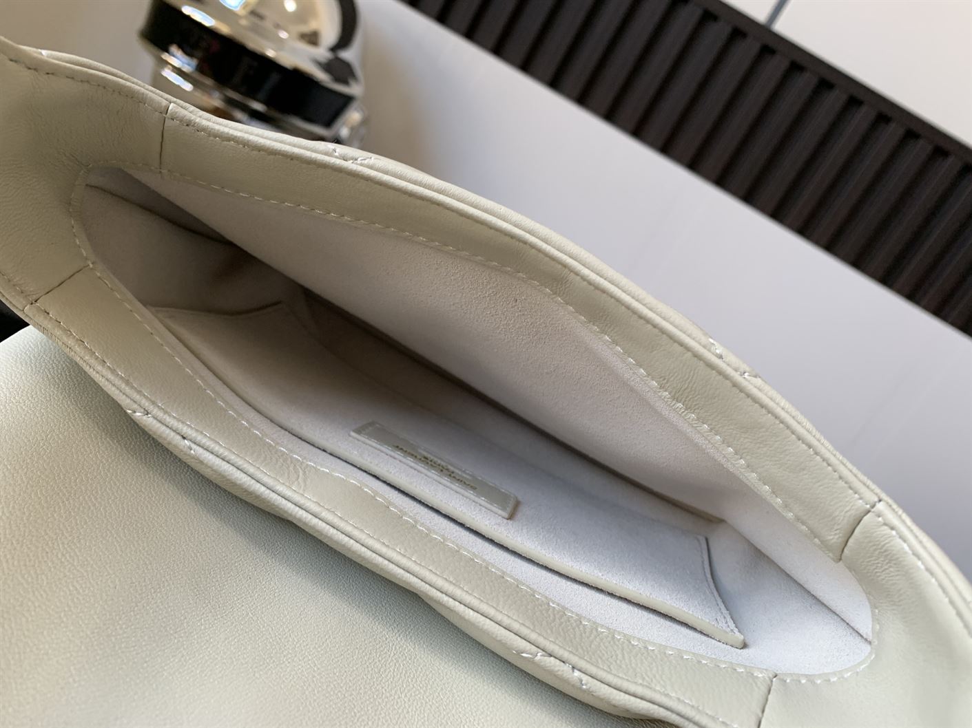 YSL LE 57 HOBO BAG IN QUILTED LAMBSKIN – YB048