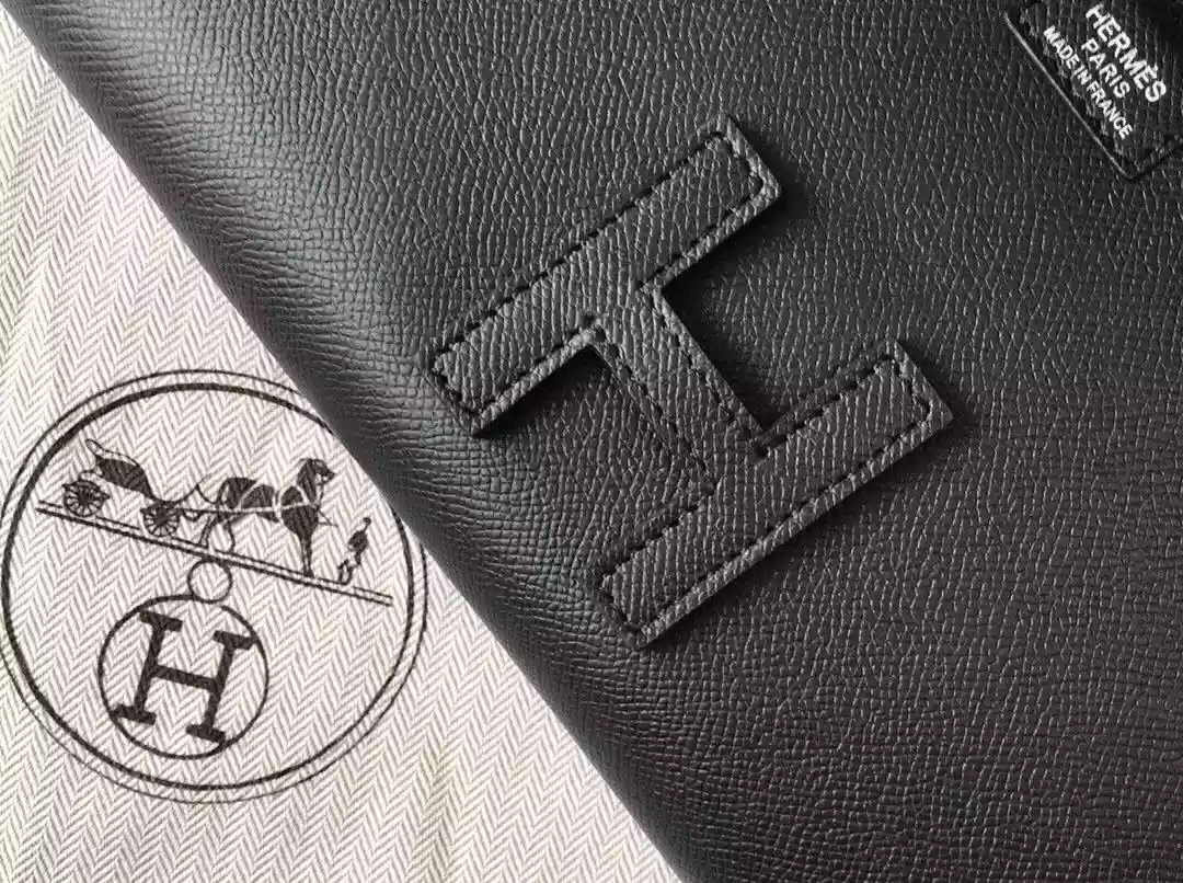 Hermes Jige Elan 29 Clutch In Black Epsom Leather – HW105