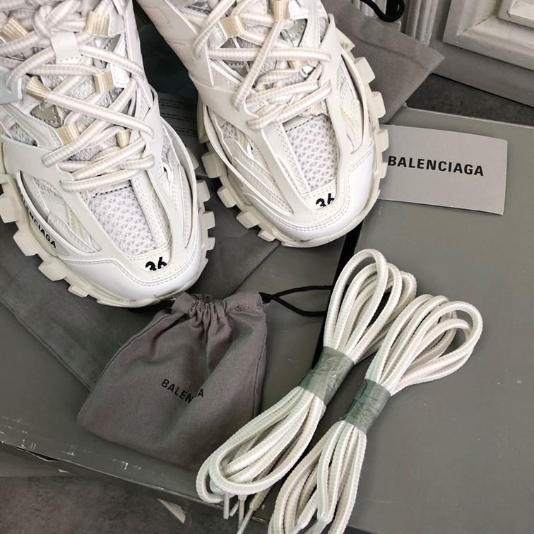 BALENCIAGA TRACK TRAINER SNEAKERS IN WHITE – BLA030