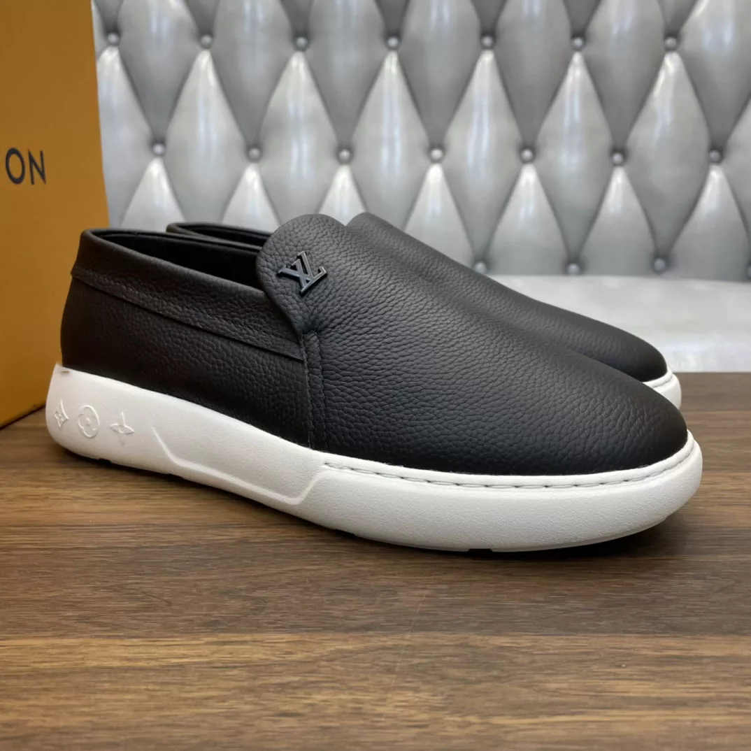 PACIFIC LOAFERS BLACK – VL064