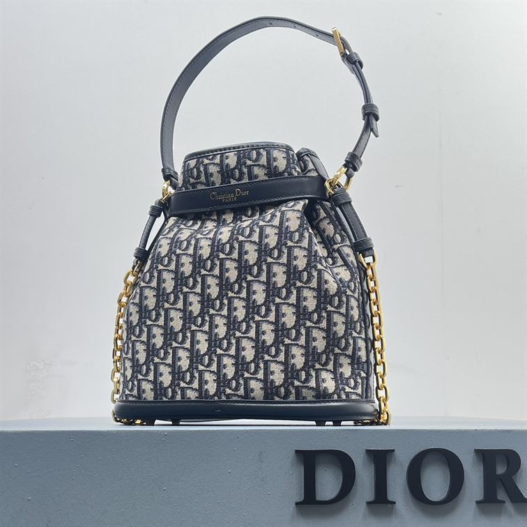 DIOR MEDIUM C EST DIOR BAG BLUE DIOR OBLIQUE JACQUARD – DOB045