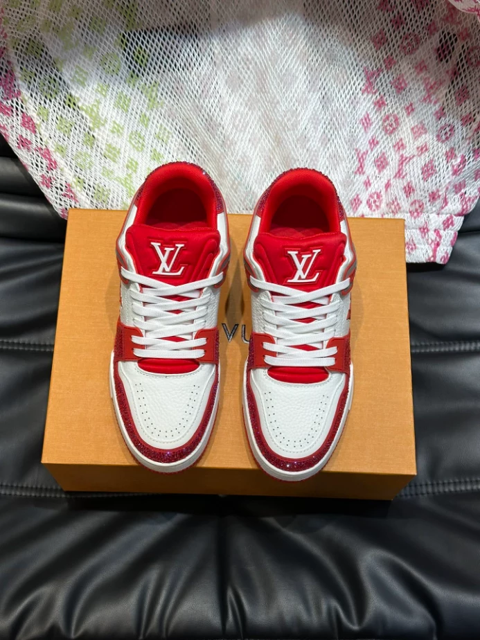 LOUIS VUITTON TRAINER SNEAKER – LVS256