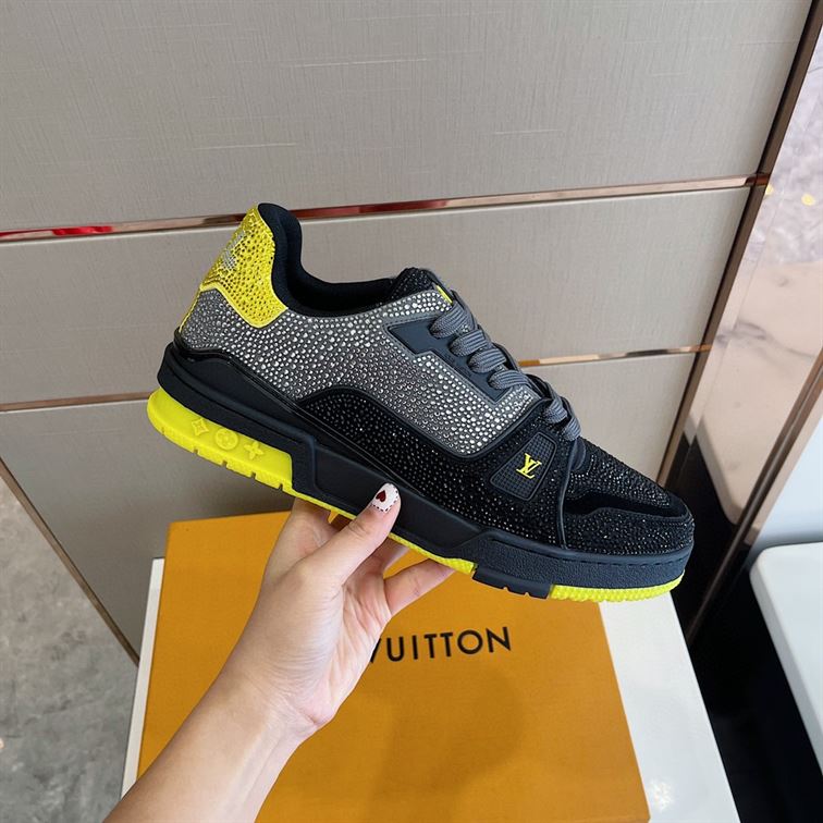 LOUIS VUITTON TRAINER SNEAKER – LVS039