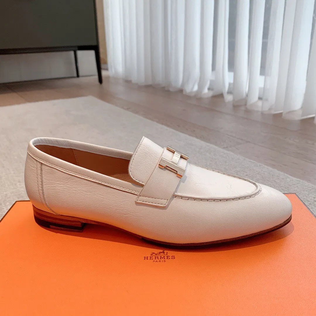Hermes Women’s Paris Loafers in White Goatskin – HM077