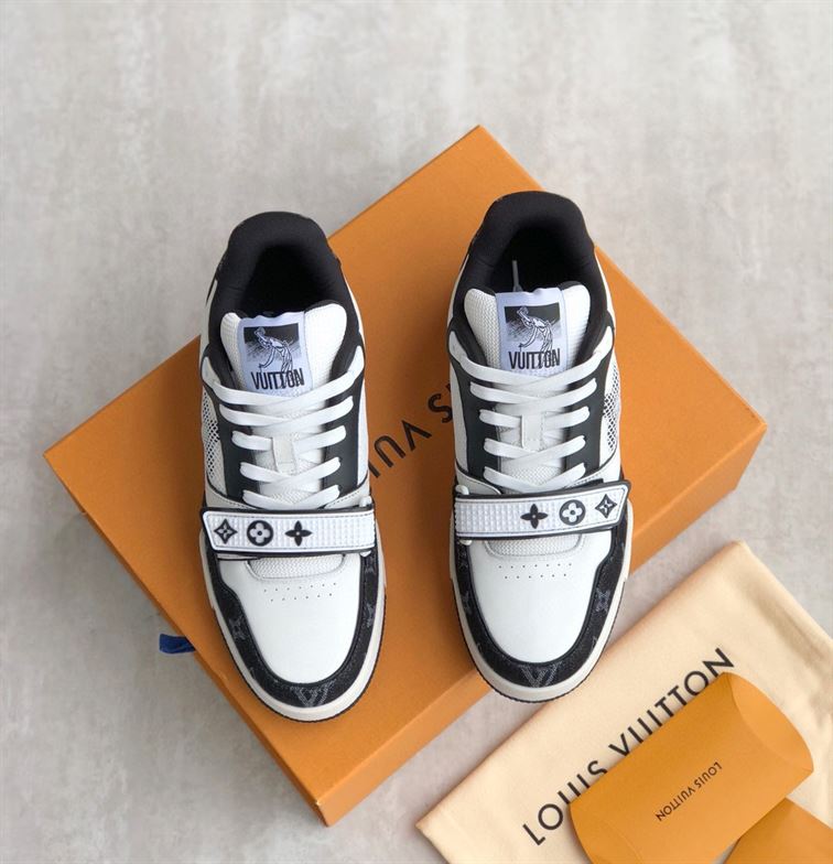 LOUIS VUITTON TRAINER MONOGRAM DENIM – LVS016