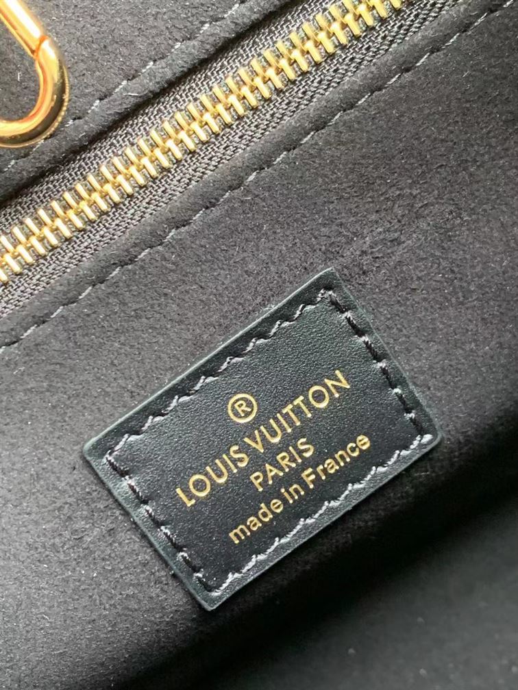 LOUIS VUITTON ONTHEGO PM BLACK MONOGRAM EMPREINTE – LW033