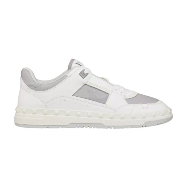 VALENTINO FREEDOTS LOW-TOP SNEAKER IN CALFSKIN – VN005