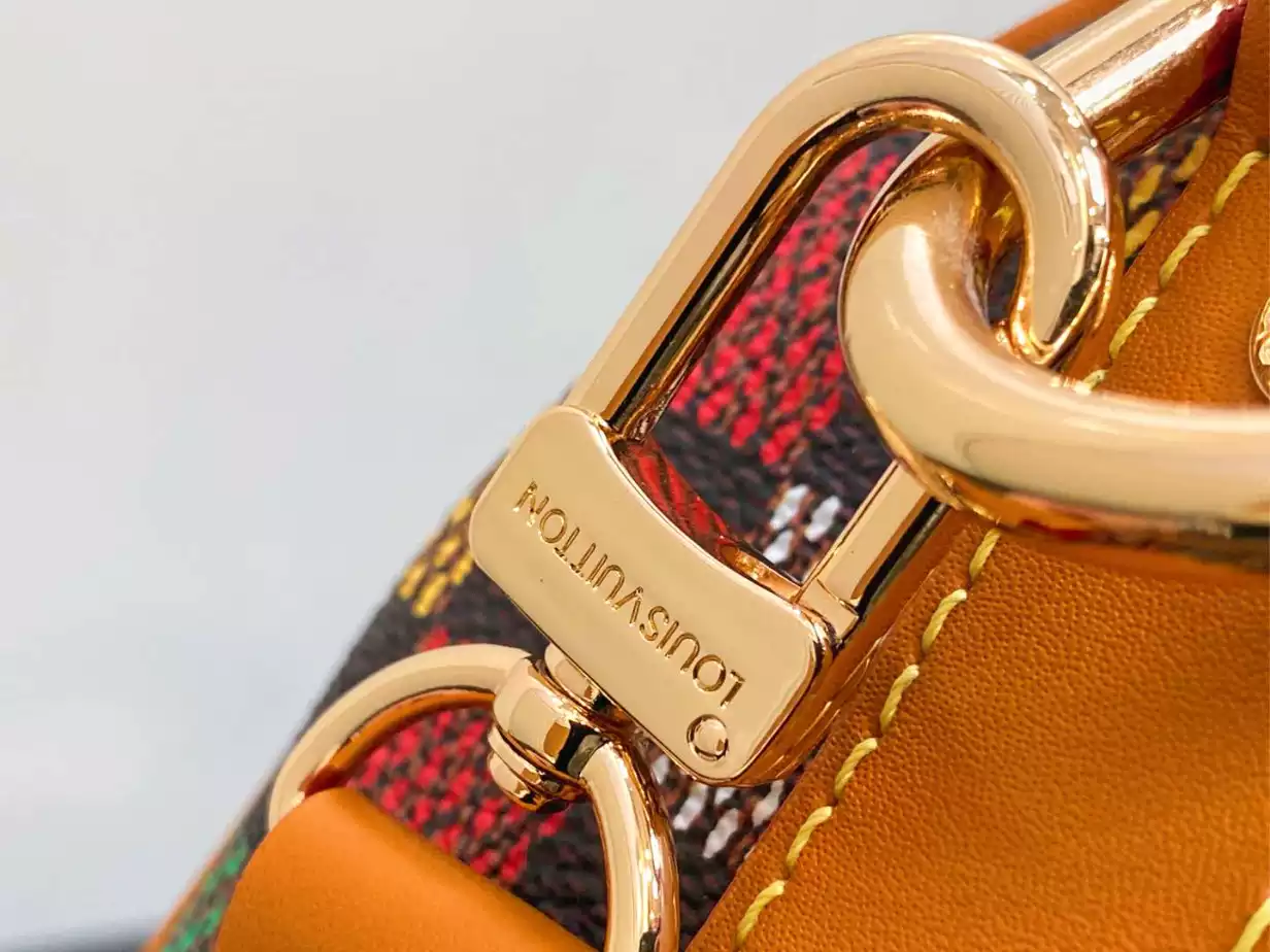 Louis Vuitton Keepall Bandoulière 25 – LW199