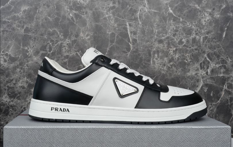 PRADA DOWNTOWN LEATHER SNEAKERS – PRS069