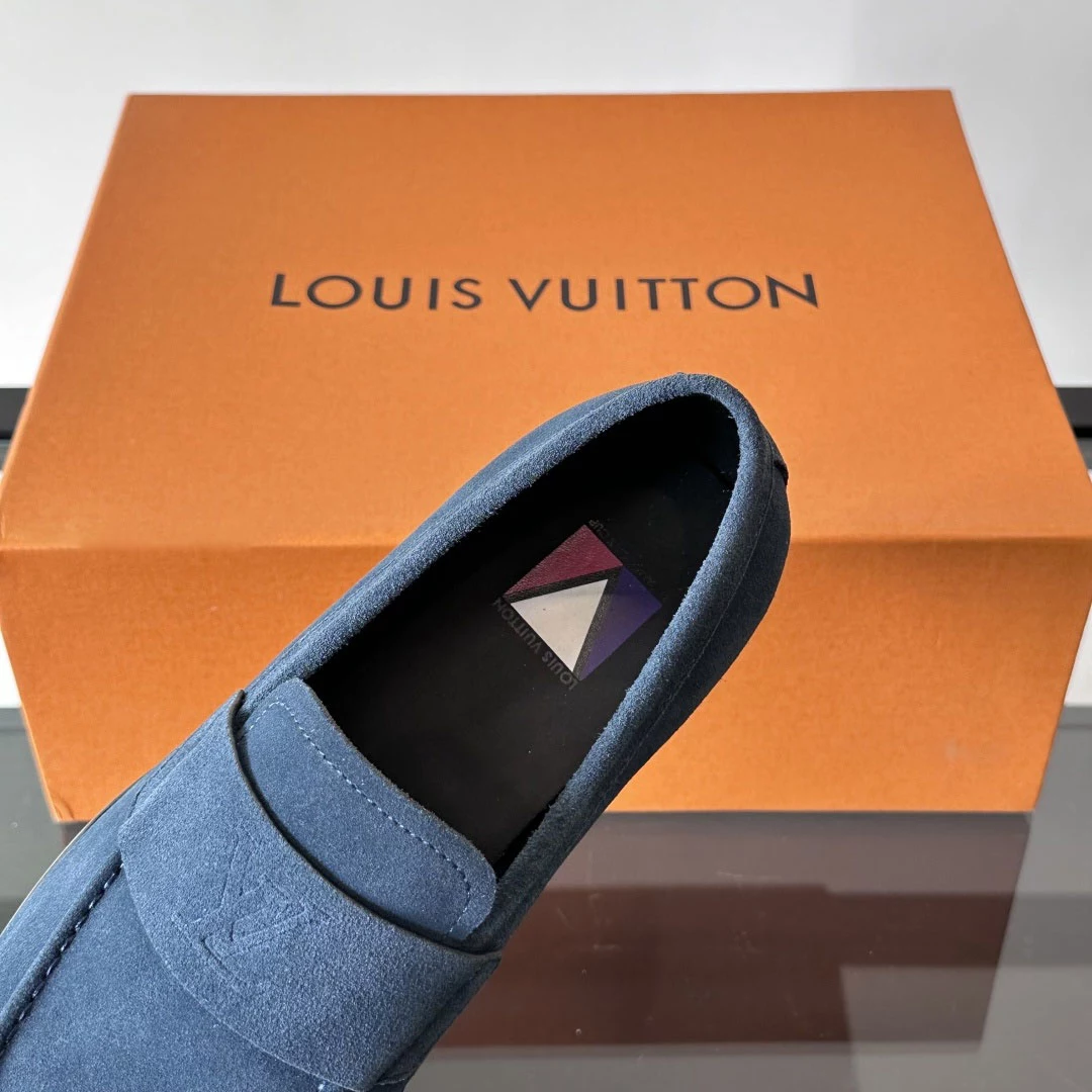 GLOVE LOAFERS IN BLUE – VL057