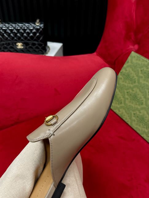 GUCCI PRINCETOWN LEATHER SLIPPER – GL023