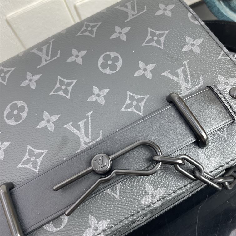 LOUIS VUITTON STEAMER MESSENGER MONOGRAM ECLIPSE – LVB058