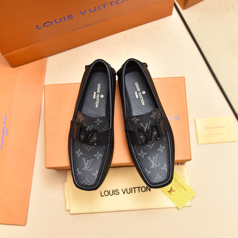 LOUIS VUITTON MOCCASIN – VL035