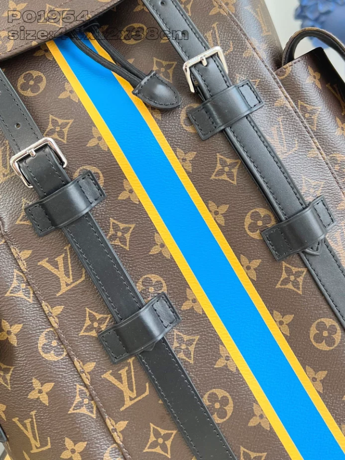 LOUIS VUITTON CHRISTOPHER MM MONOGRAM ECLIPSE – LW457