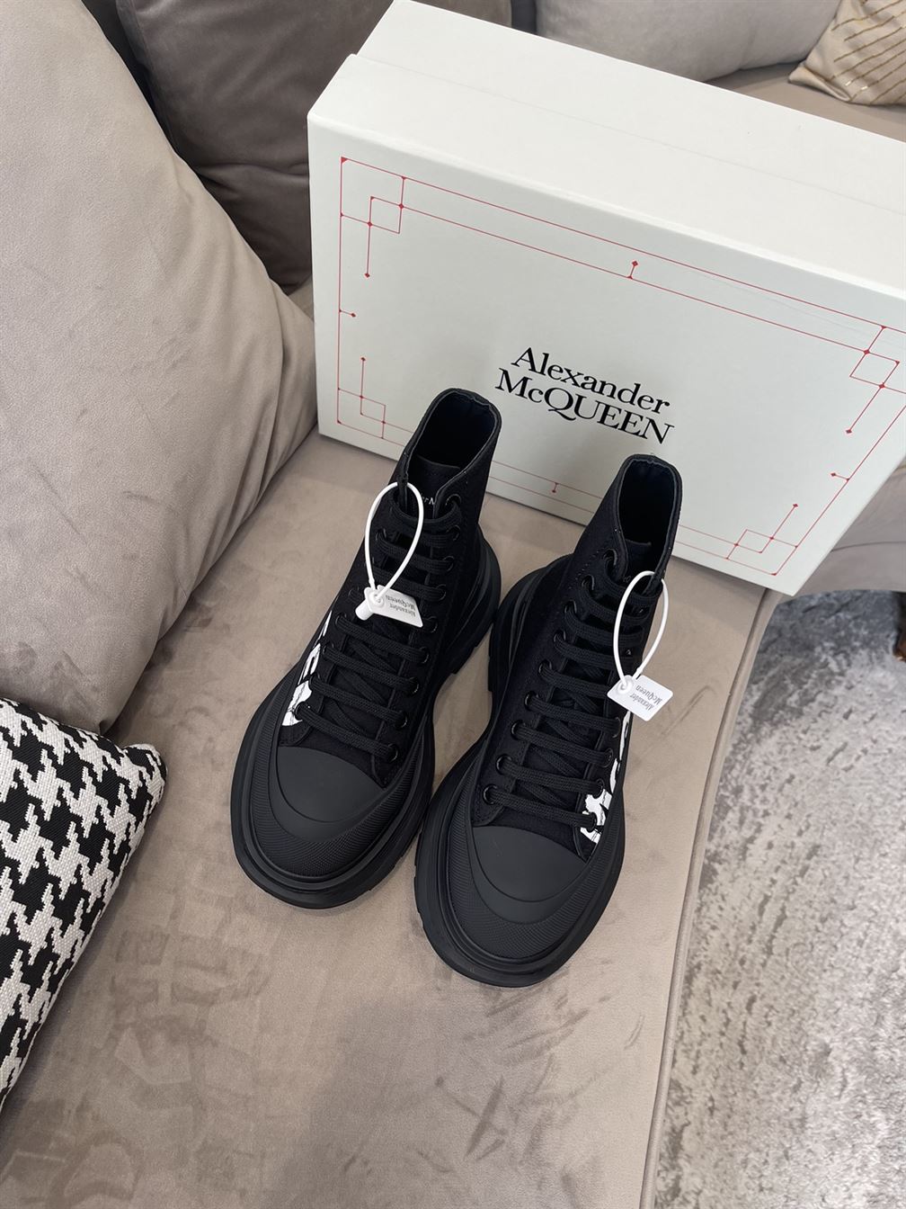 ALEXANDER MCQUEEN GRAFFITI TREAD SLICK HIGH-TOP SNEAKERS – ALD029