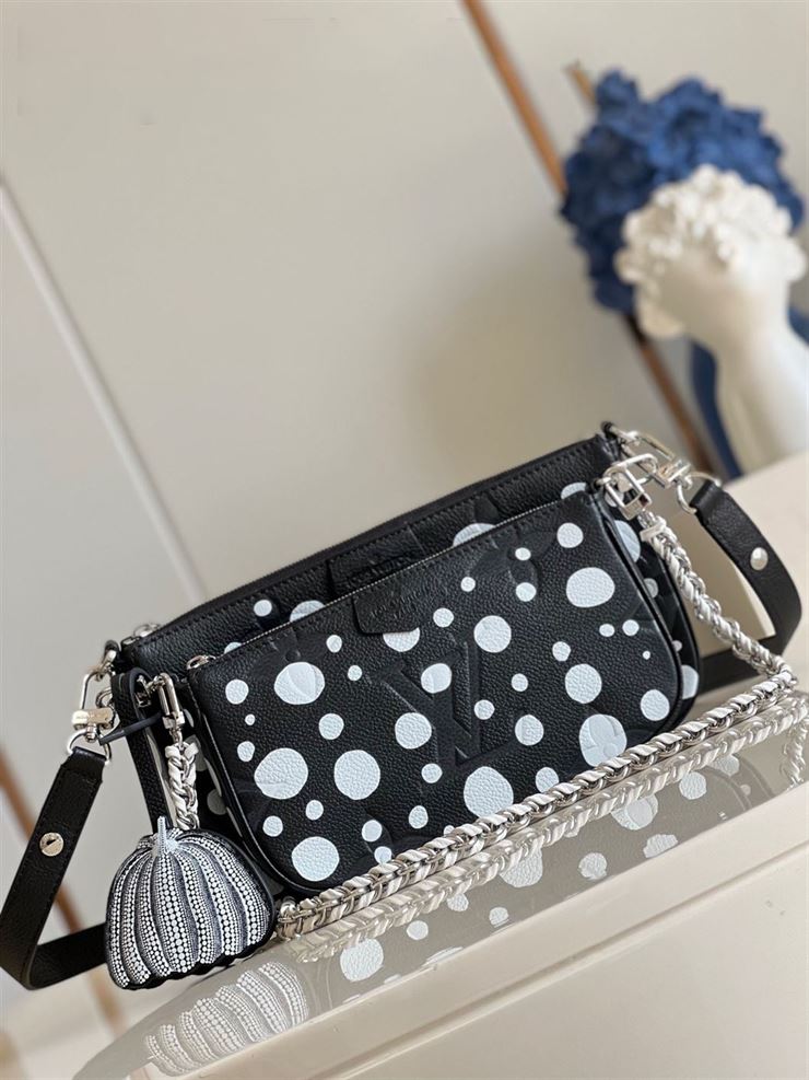 LOUIS VUITTON LV X YK MULTI POCHETTE ACCESSOIRES MONOGRAM EMPREINTE – LW077