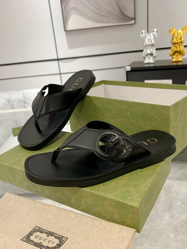 GUCCI MEN’S SLIDE SANDAL – GSL062