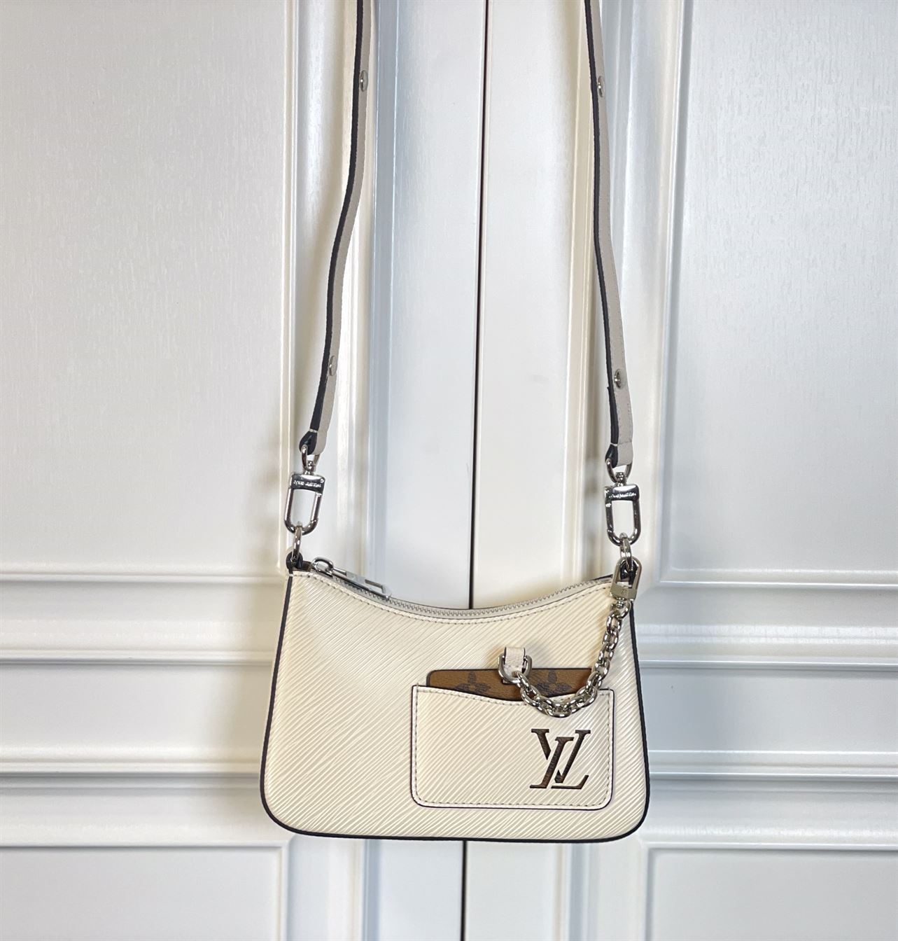 LOUIS VUITTON MARELLINI EPI LEATHER IN QUARTZ – LW057