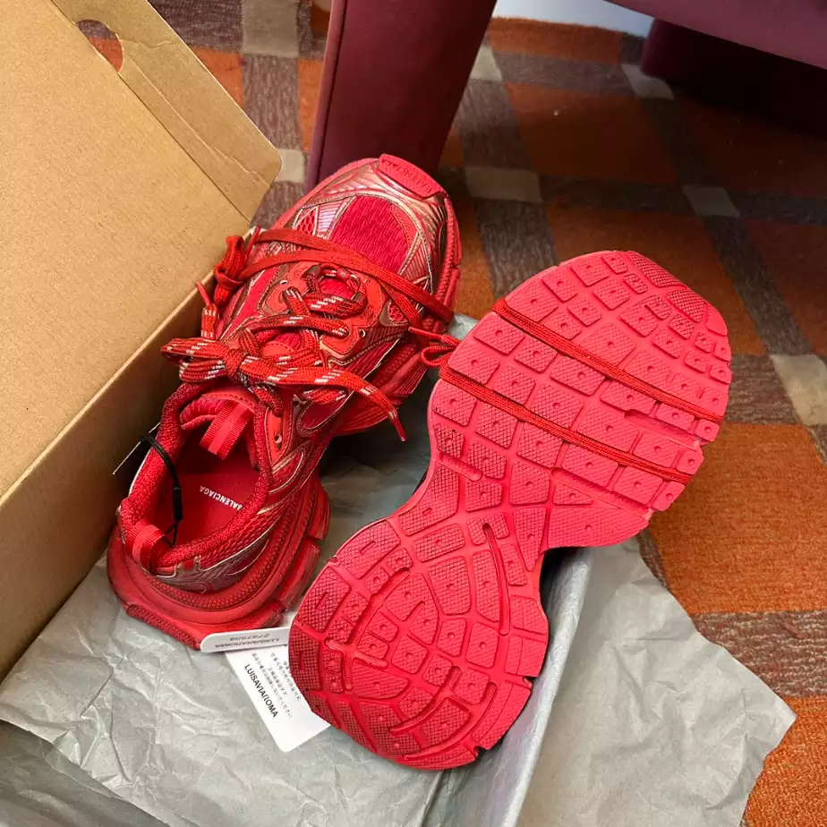 BALENCIAGA MEN’S 3XL SNEAKER – BLA110