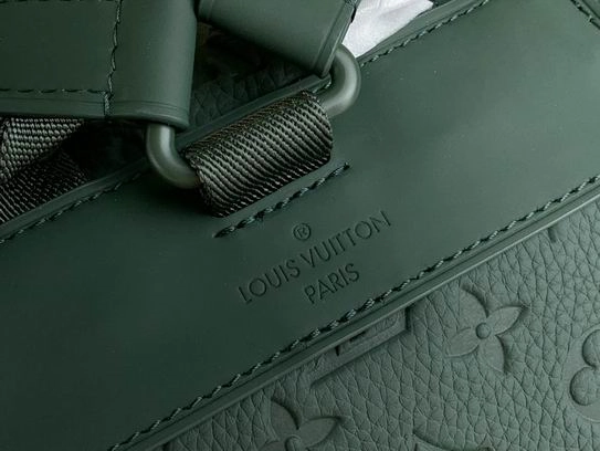 Christopher MM Backpack in Forest Green Taurillon Monogram – LW164
