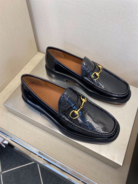 GUCCI HORSEBIT LEATHER LOAFER – GL043