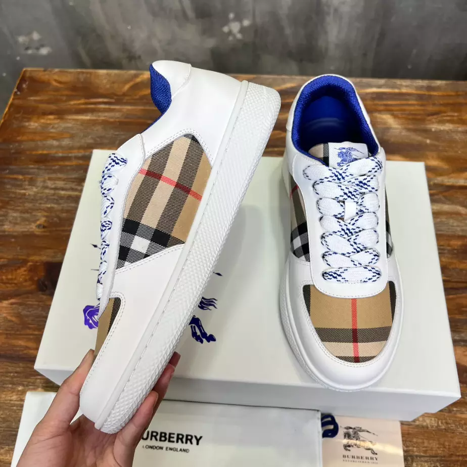 BURBERRY LEATHER AND CHECK TERRACE SNEAKERS – BBR083