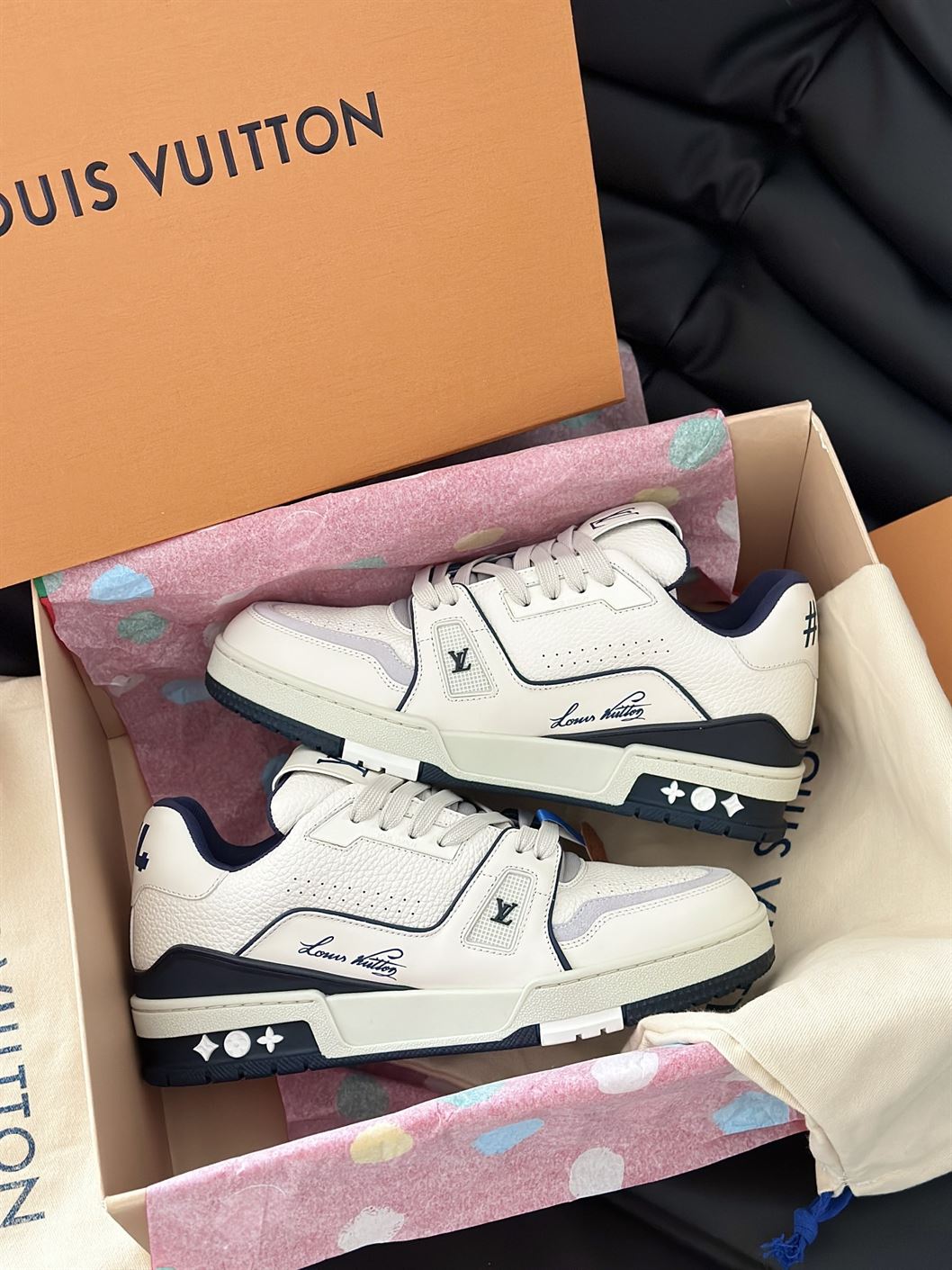 LOUIS VUITTON LV TRAINER SNEAKER – LVS193