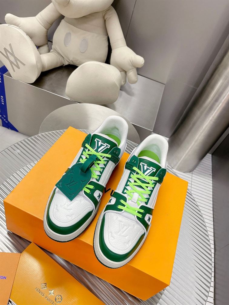 LOUIS VUITTON LV TRAINER SNEAKER – LVS161