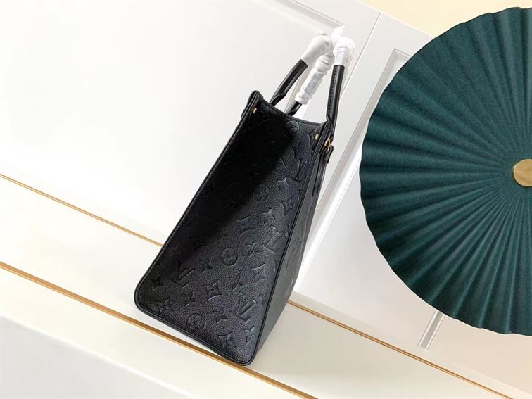 LOUIS VUITTON ONTHEGO MM BLACK MONOGRAM EMPREINTE – LW031