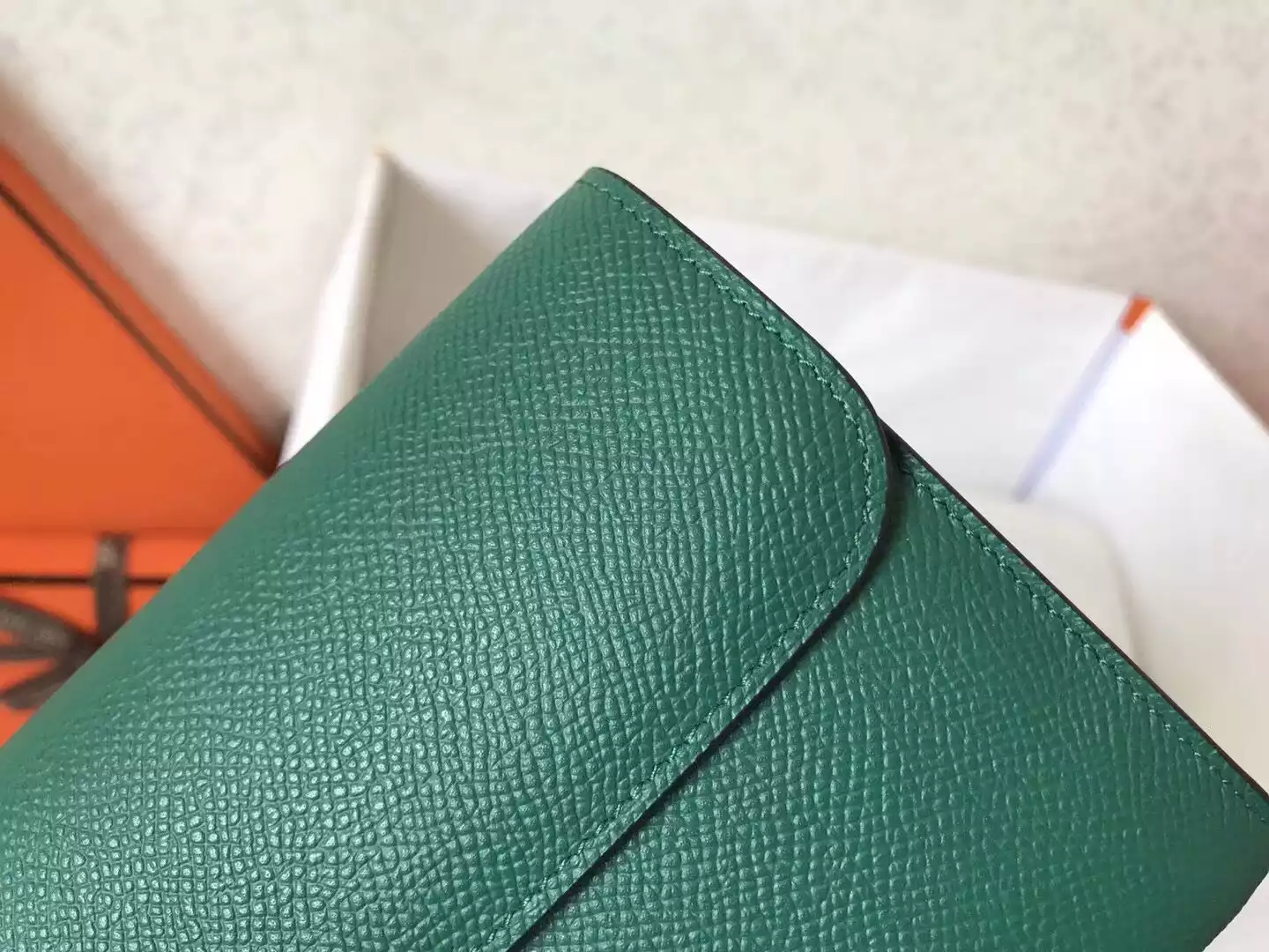 Hermes Constance Long Wallet In Malachite Epsom Leather – HW184