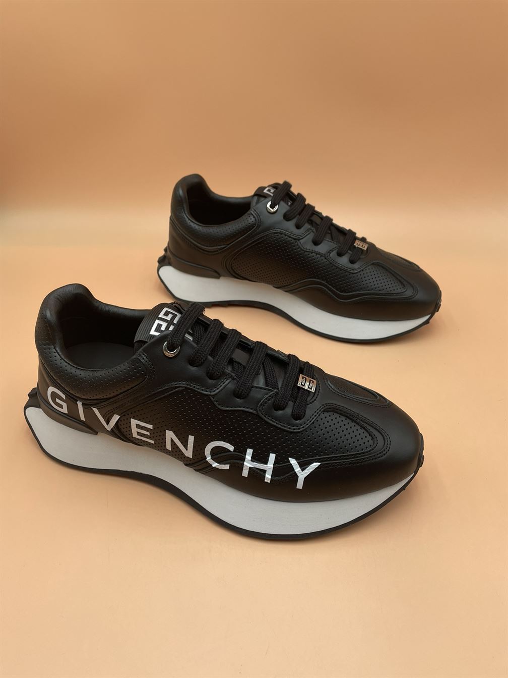 GIVENCHY RUNNER SNEAKERS IN PERFORATED LEATHER – GVC003