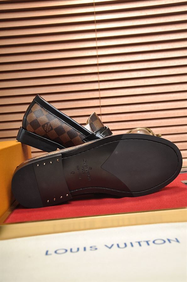 LOUIS VUITTON MAJOR LOAFER – VL003