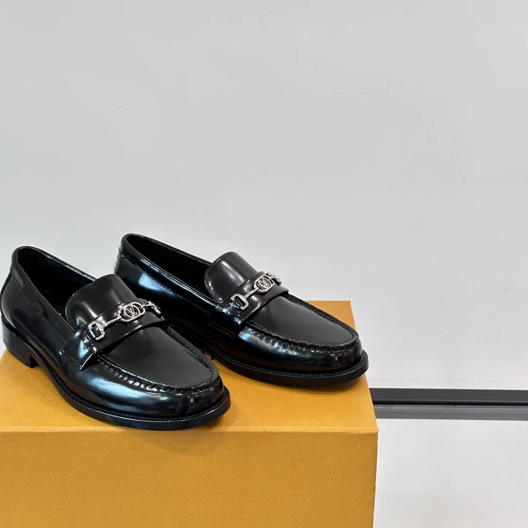 MAJOR LOAFERS BLACK LEATHER – VL038