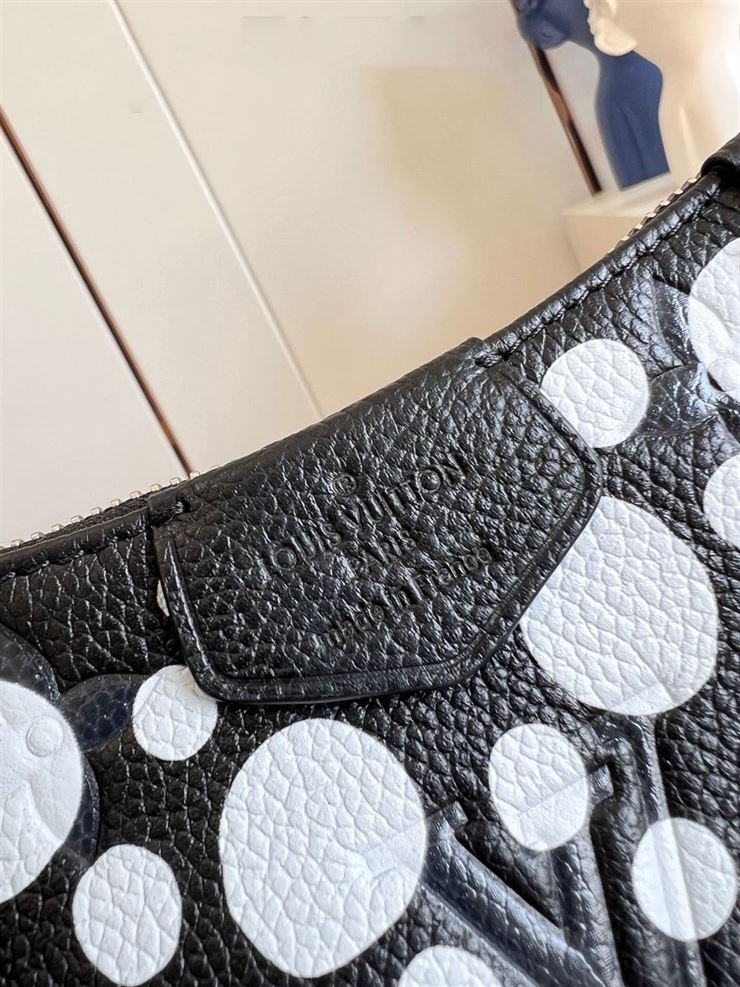 LOUIS VUITTON LV X YK EASY POUCH ON STRAP MONOGRAM EMPREINTE – LW074